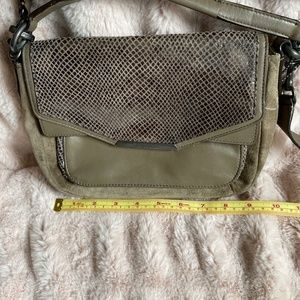 Preloved Coach small cross body bag.